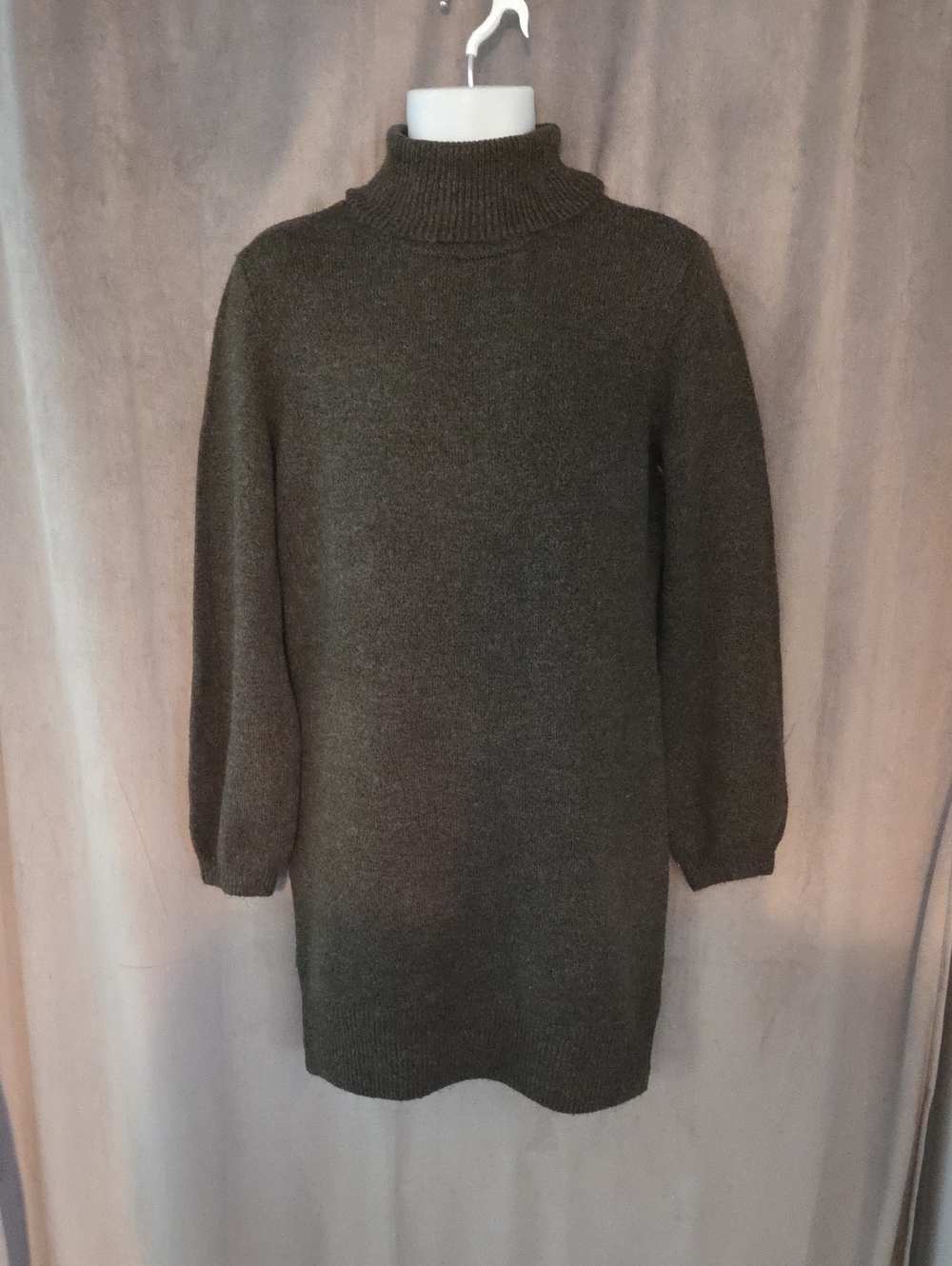 Size Large Yes Lola Cozy Olive Turtleneck Sweater Dress